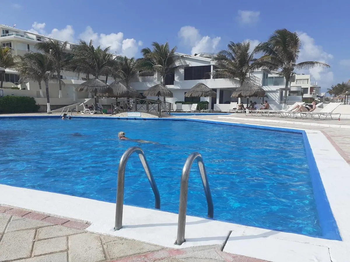 Turquise Beach Cancun Suite 0*,