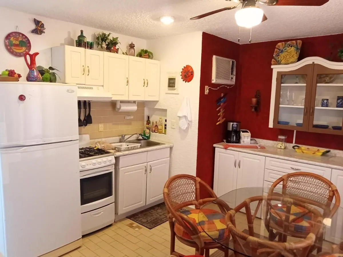 Turquise Beach Cancun Suite Apartman