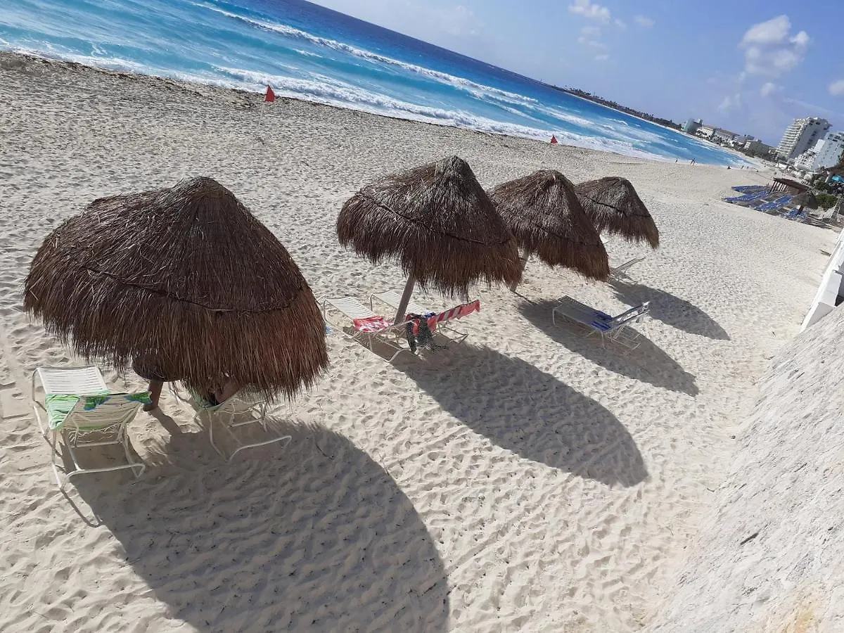 Turquise Beach Cancun Suite Apartman